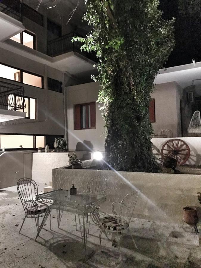 Hotel Kastri Garden Apartment Loutra Edipsou  Luaran gambar
